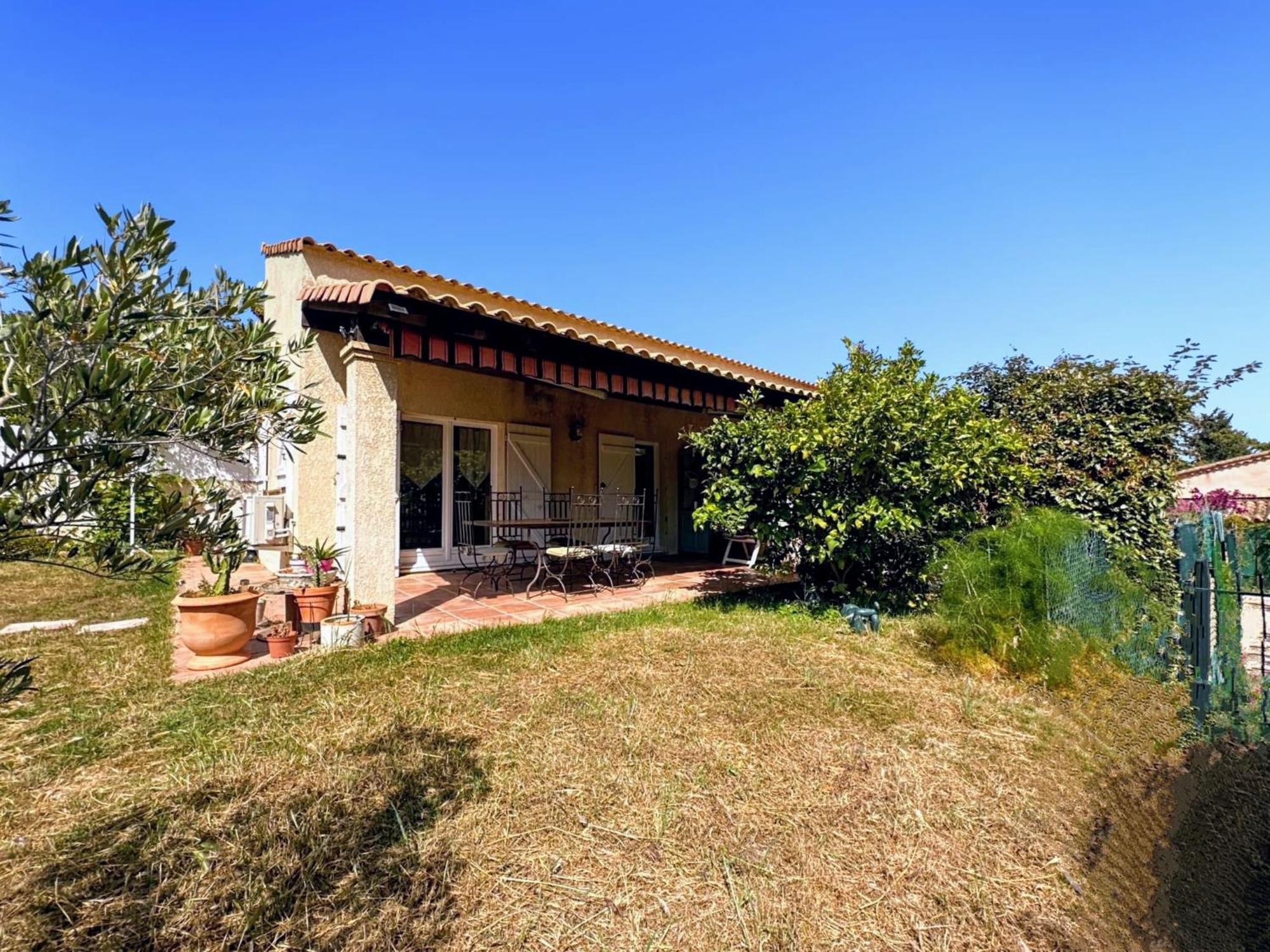 Maisonnette Kalis Calme Avec Climatisation Parking Jardin Cadre Campagne Plages A Pieds Bandol Eksteriør bilde